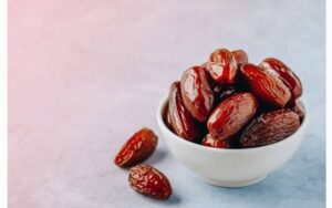 Dates fruit 