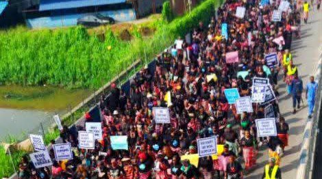 Makoko residents protest property demolition