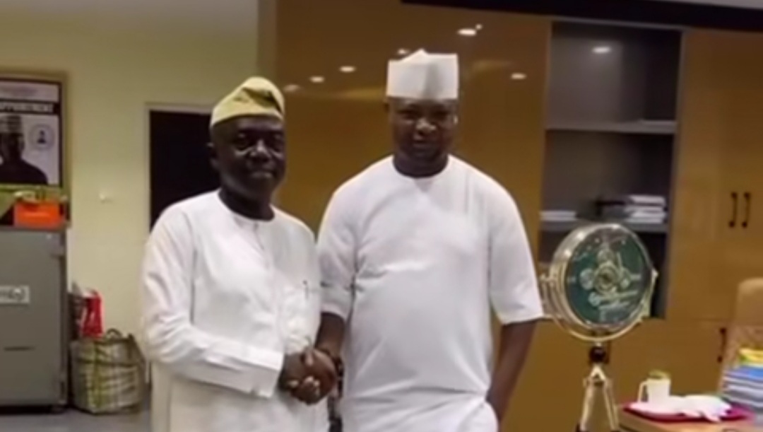 Jandor Visits Accountant General