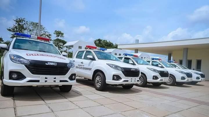 Akwa Ibom Governor Umo Eno Donates Additional Patrol Vehicles