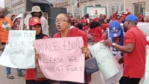 Protesters Shut Down Finance Ministry Over Workers’ Entitlements