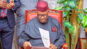 Akpabio Visits Oku Ibom Ibibio