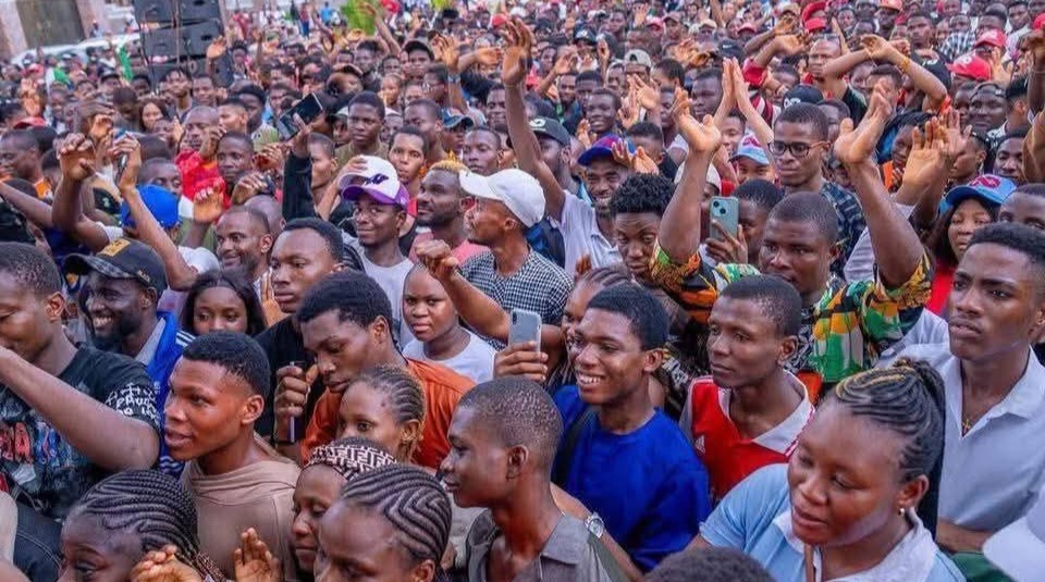 Protests Rock Manila As Fuel Shortage Hits Philippines