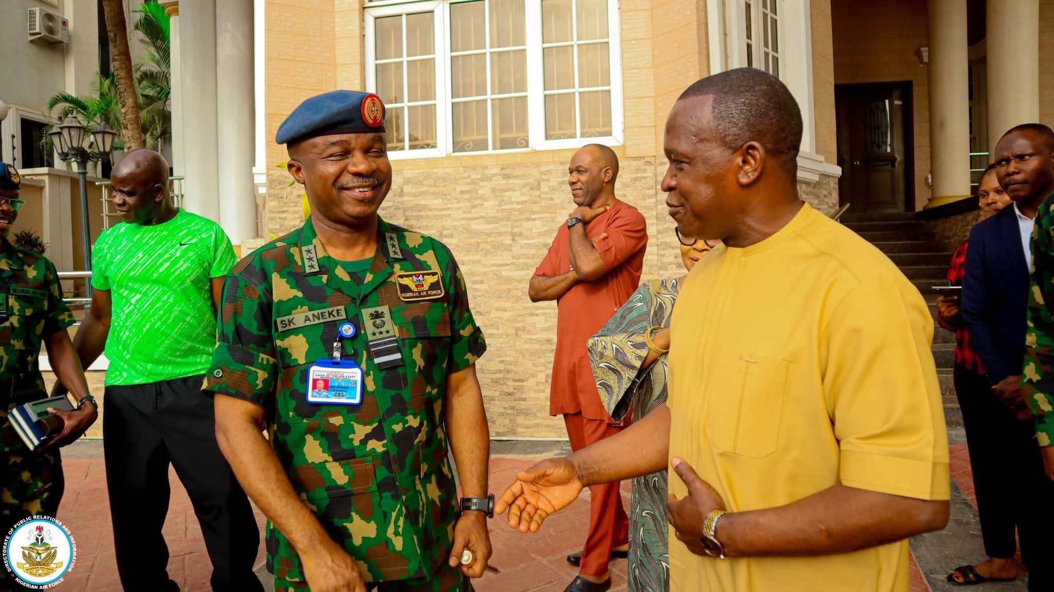 CAS Visits Air Marshal AMAO